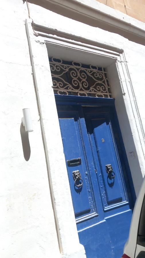 Door Nine -Townhouse With Harbour Views Villa Il-Furjana Ngoại thất bức ảnh